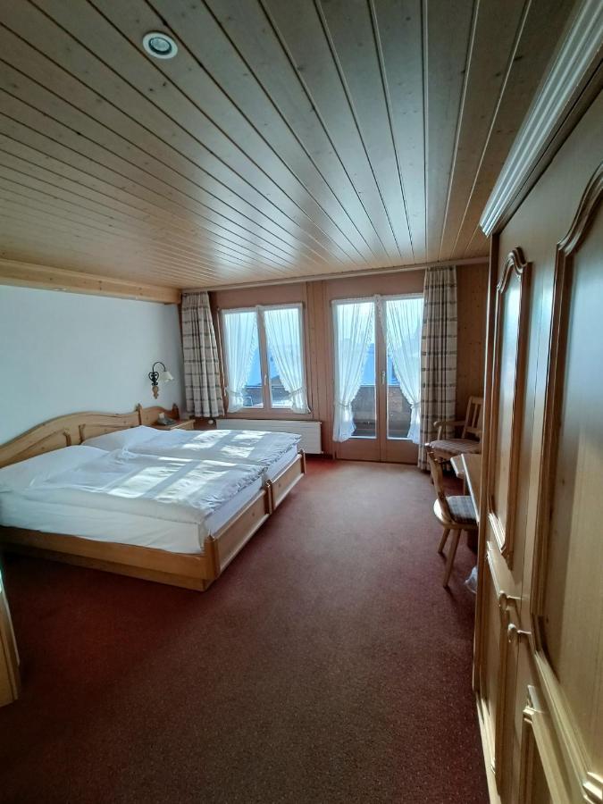 Hotel Adler 지그리스빌 외부 사진