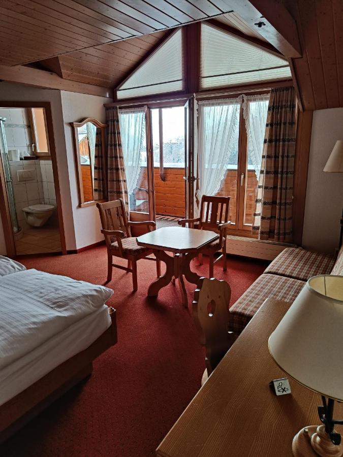 Hotel Adler 지그리스빌 외부 사진